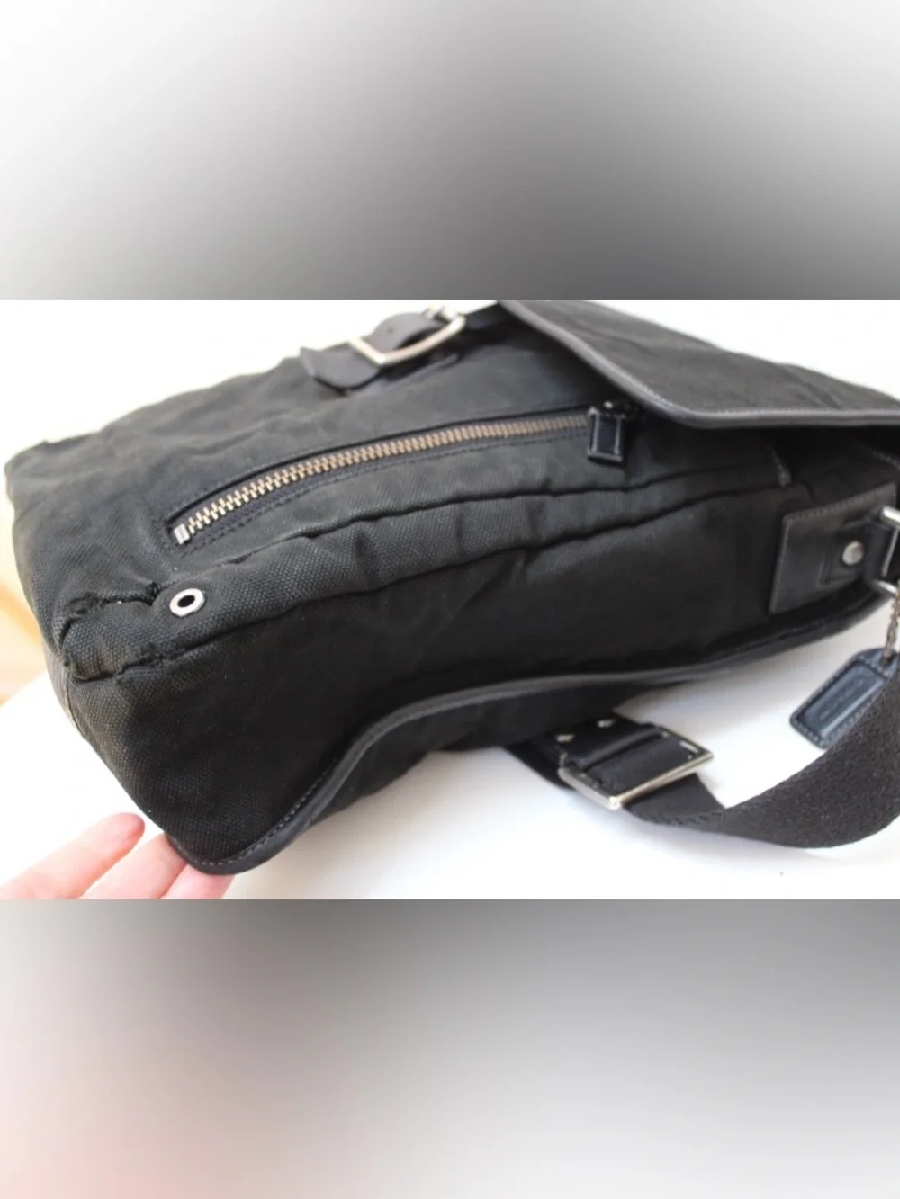 Coach vintage messenger